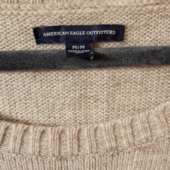 Aztec Sweater - Picture 3 of 4